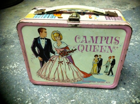 Campus Queen Lunchbox